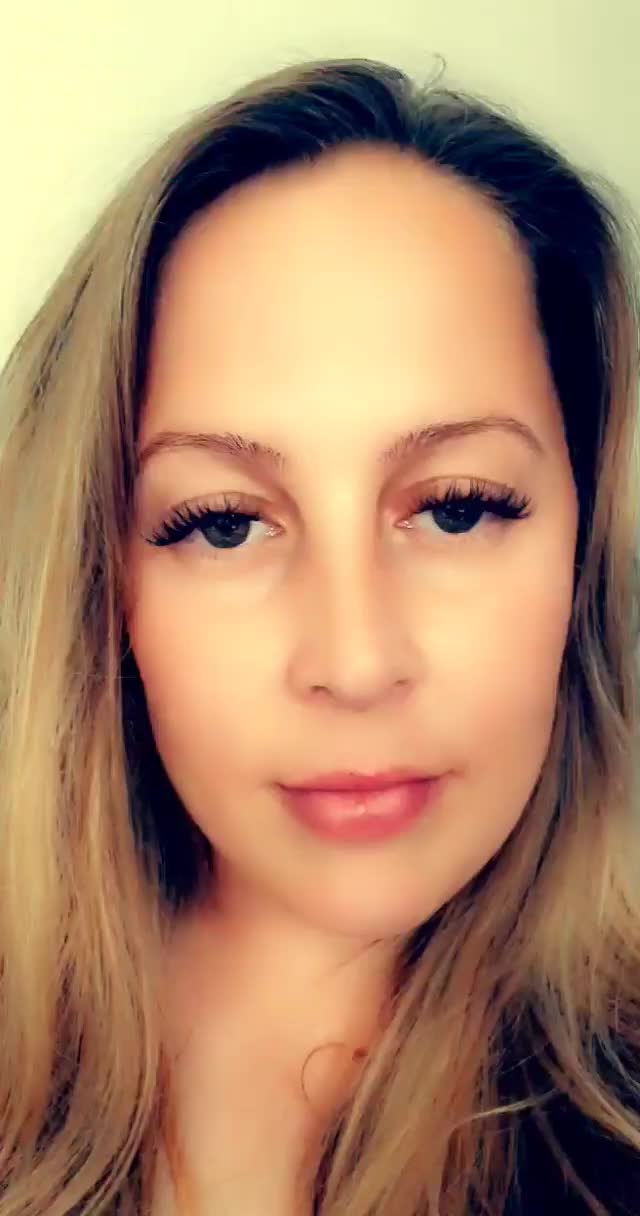 Cum In Mouth Cum Swallow Lips Pawg Spit Sucking White Girl clip