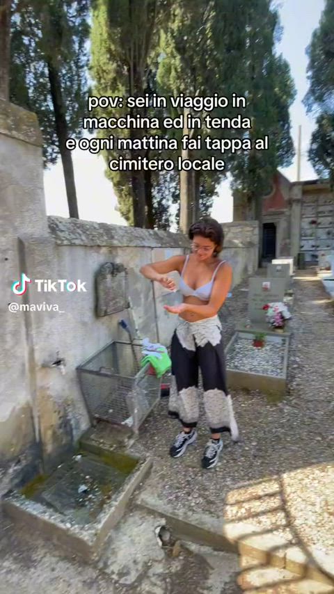 italian nipslip tiktok clip