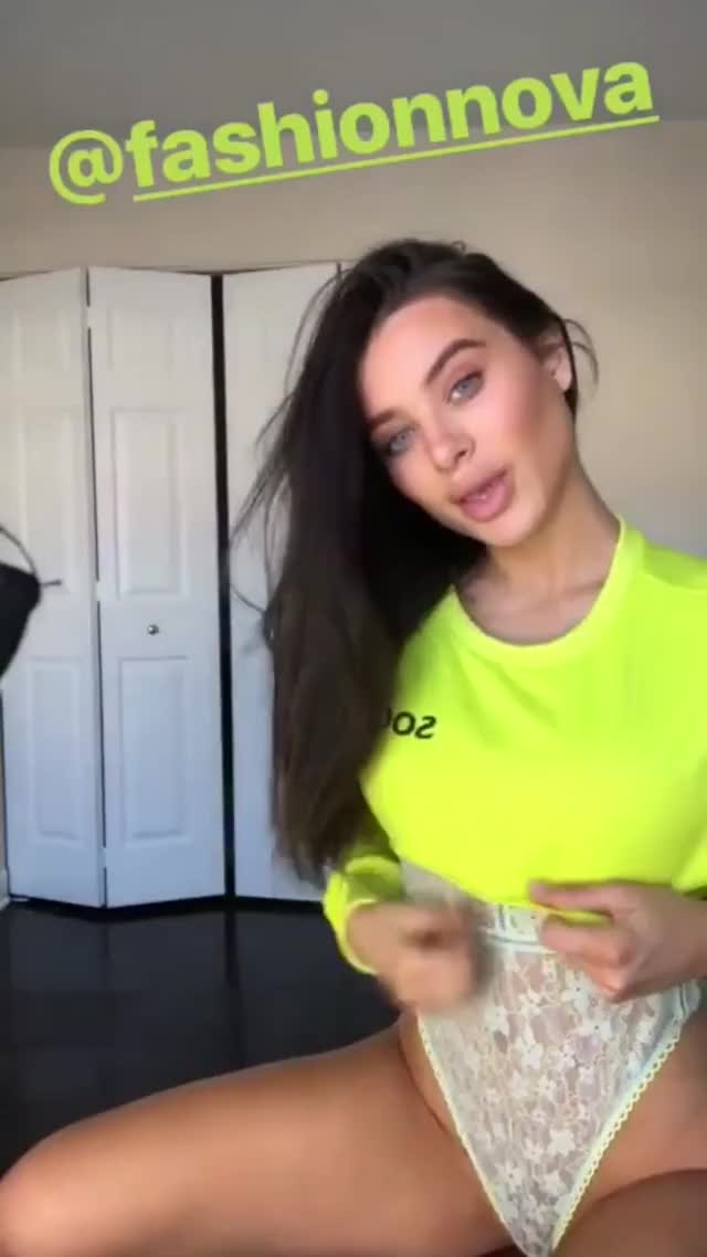 Lana Rhoades clip