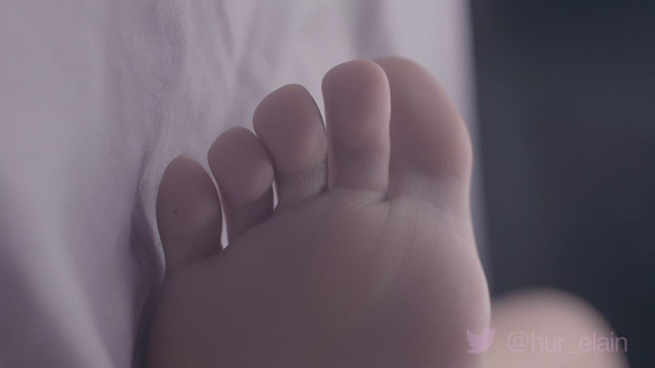Amateur Arab Feet Feet Fetish Hijab Homemade Muslim Toe Sucking Toes clip