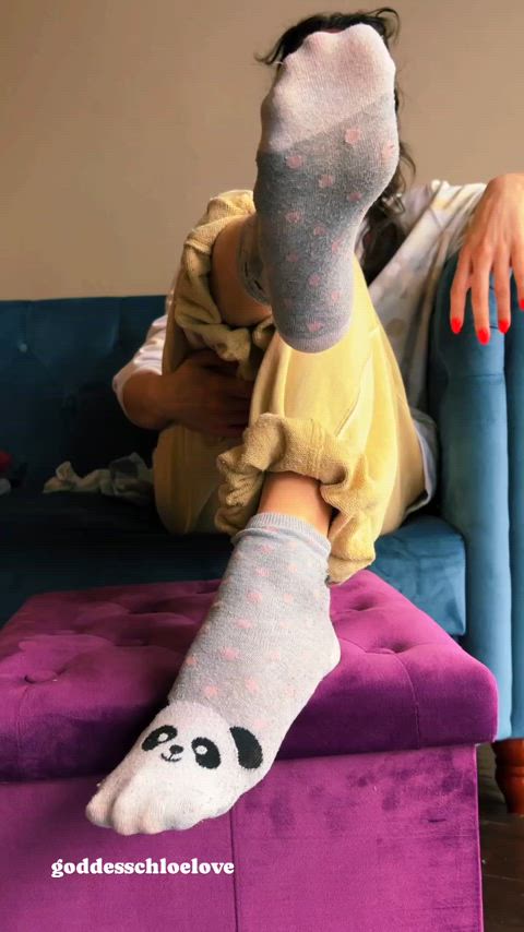 The perfect way to start your week, worshiping my [F] smelly socks