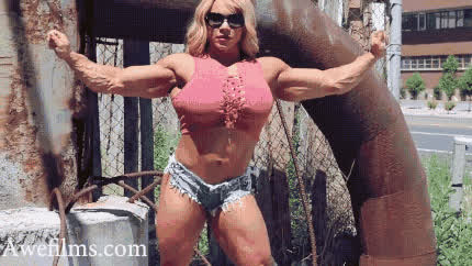 Big Tits Blonde Bodybuilder Muscular Milf clip