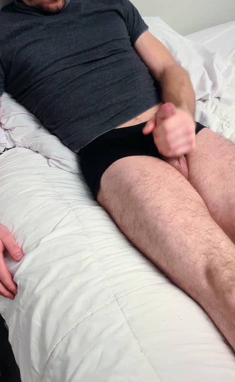 Does anyone else cum harder when they squeeze their quads or is it just me?