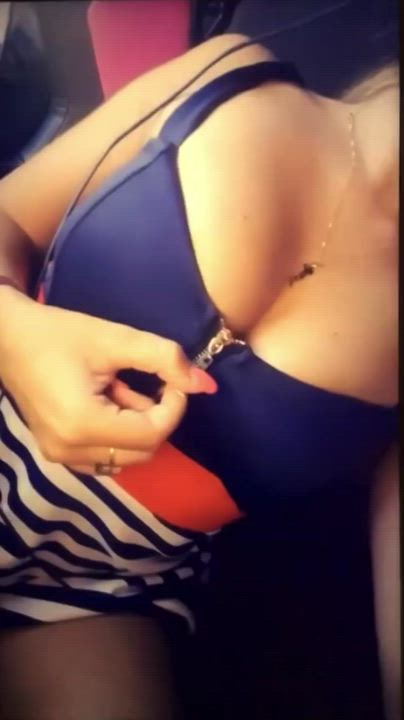 Boobs Nipples Teen clip