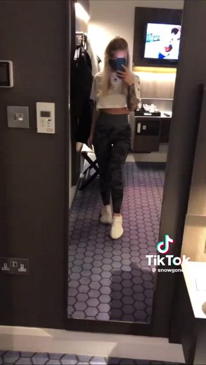 Big Tits Huge Tits TikTok clip