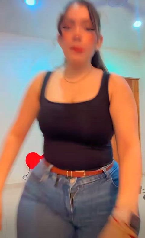 ass big ass booty brunette jeans latina thick thick-booty clip