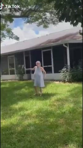 big tits bouncing tits braless funny porn granny neighbor outdoor role play tiktok