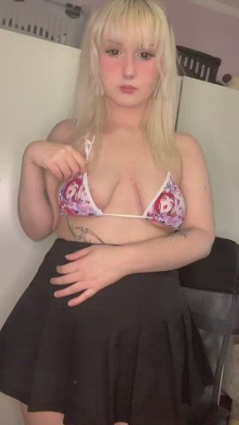18 years old amateur babe blonde boobs costume cute huge tits natural tits teen clip