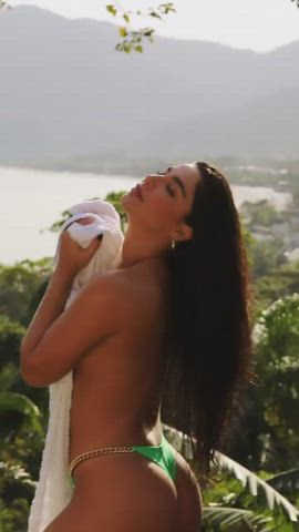 brazilian brunette model clip