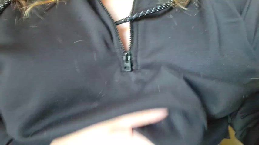 boobs bouncing tits braless milf nsfw natural tits nipples onlyfans tits titty drop