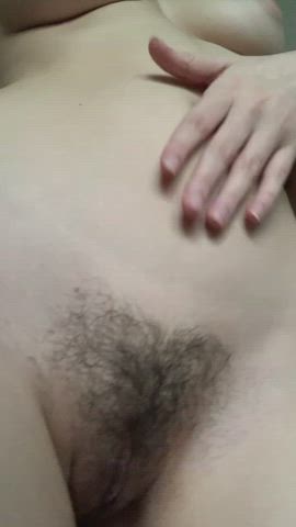 would you breed my hairy pussy?