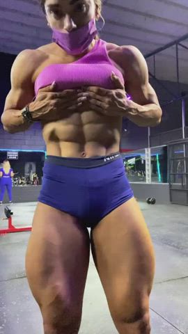 Bodybuilder Fitness Gym Latina Legs Muscular Girl clip