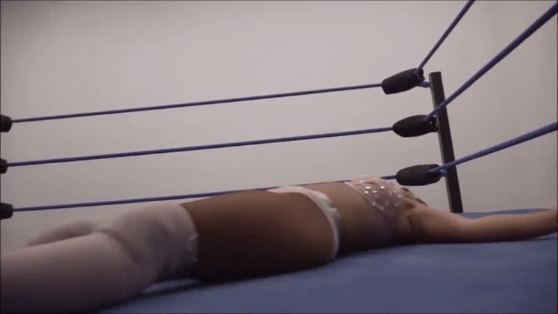 brunette mexican white girl wrestling pink hair clip