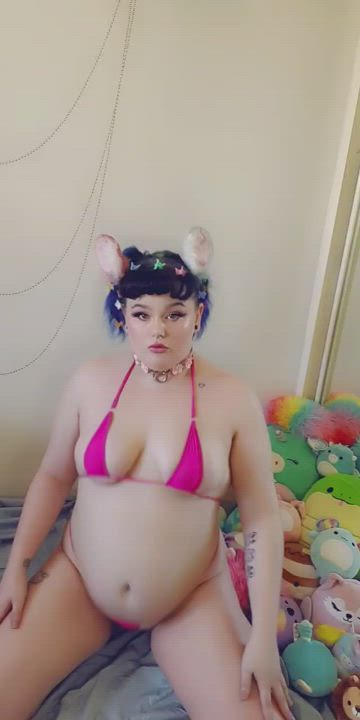 made a cute little gif of my chubby bunny belly xo