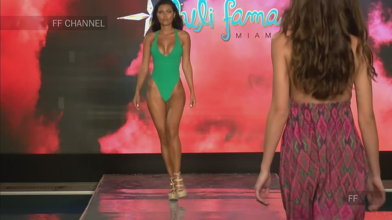 Bikini Model clip