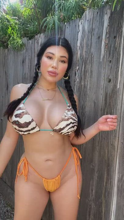 Big Ass Big Tits Bikini clip