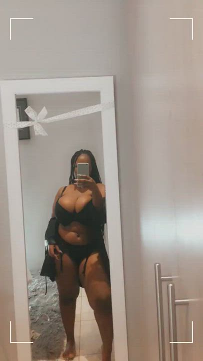 African BBW Big Tits Bra Cleavage Ebony Lingerie Panties Selfie South African clip