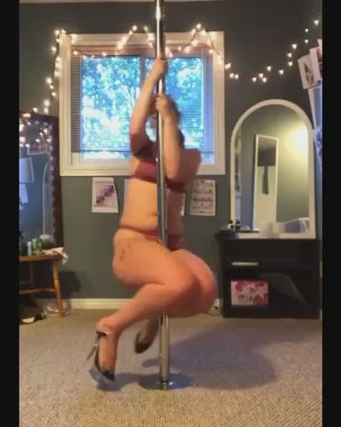 pawg pole dance stripper twerking clip