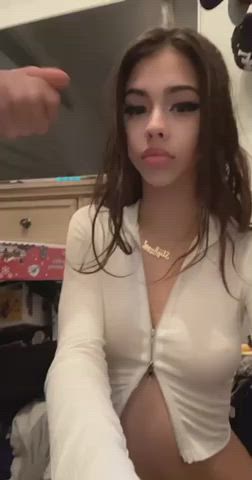 Deepthroat Sucking Tits clip