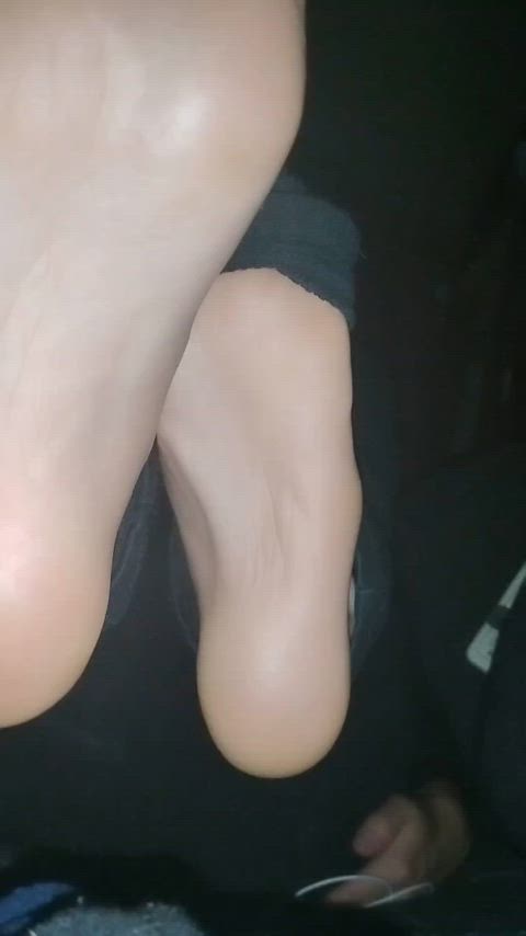 cum on feet dirty feet feet feet fetish feet licking feet sucking femboy petite sissy