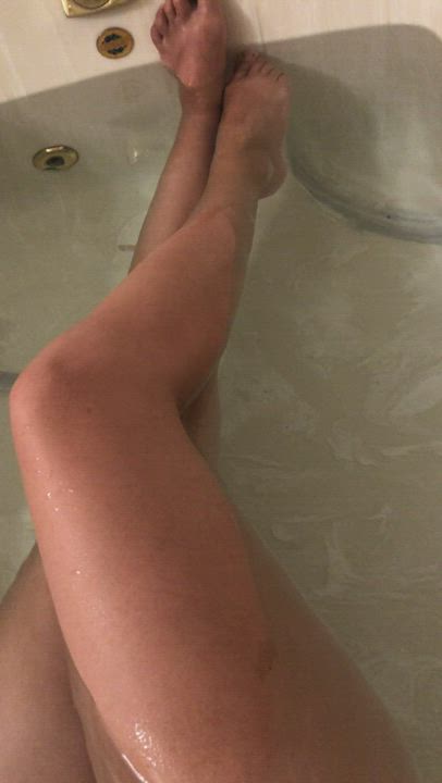 Bath Bathtub Legs clip