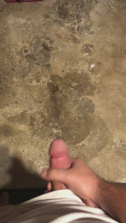 Huge cumshot after work 💦