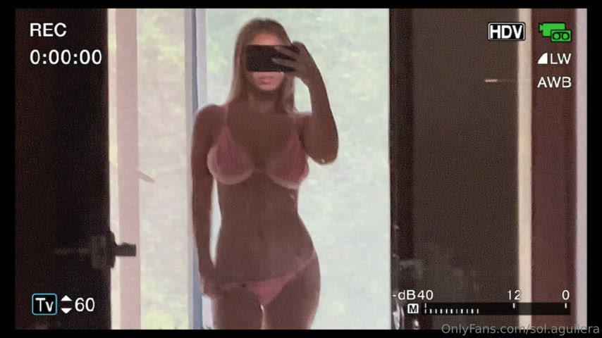bikini blonde boobs clip