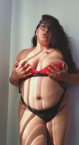Amateur Big Tits Bouncing Tits Public Pussy Sex Doll clip
