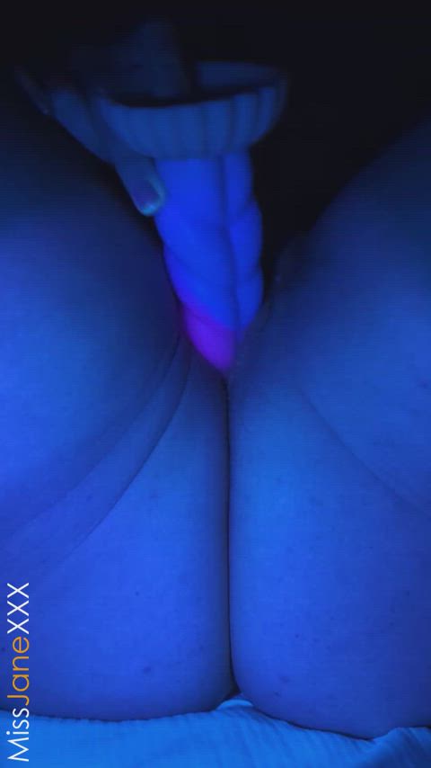 fucking my pussy with a [dildo] at night