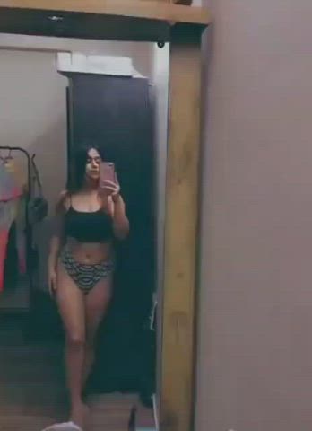 Bikini Desi Homemade Selfie clip