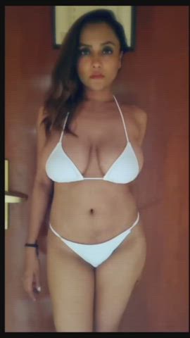 ass big tits bikini bollywood boobs desi indian milf model clip