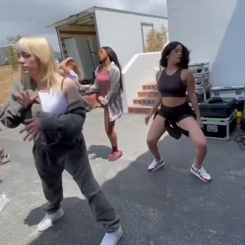 Billie Eilish BTS