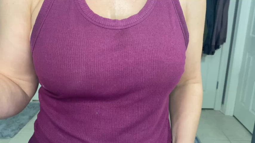 (F42) after gym titty drop before my shower