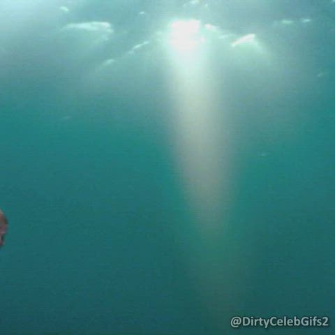 Celebrity Kelly Brook Nude Riley Steele Underwater clip