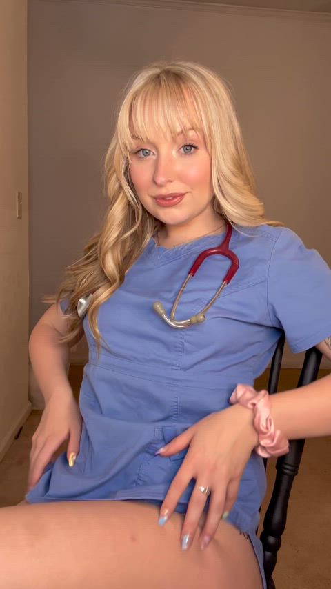 Drop your age if you wanna get it on with this young nurse