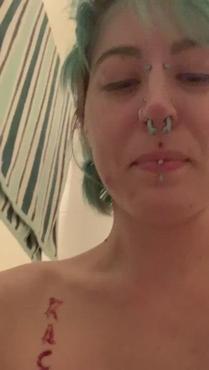 Creampie Gape Hairy Pussy Pee Peeing clip