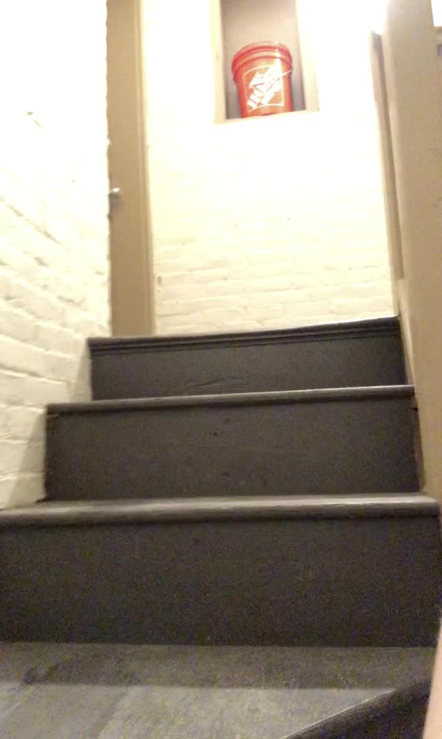 Slut in the stairway [f]