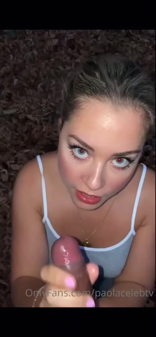 Paola Celeb New Outdoor Blowjob Vid (Full vid link in comments below)
