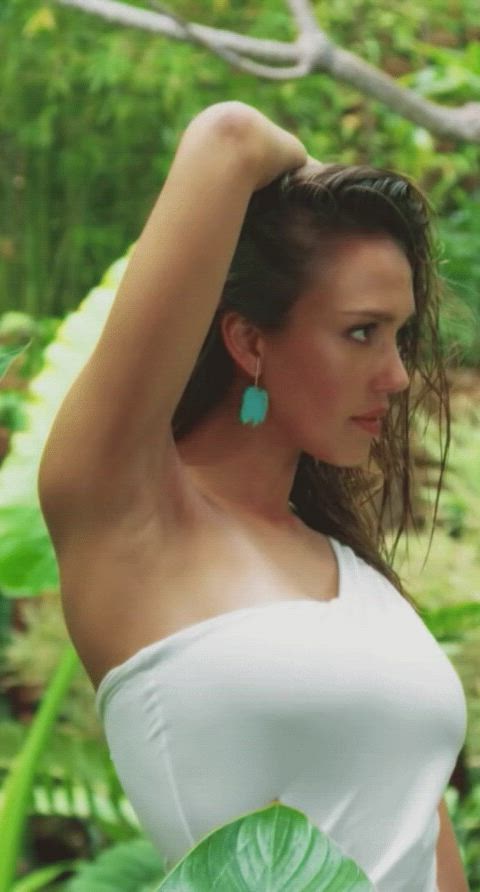 armpits brunette jessica alba clip