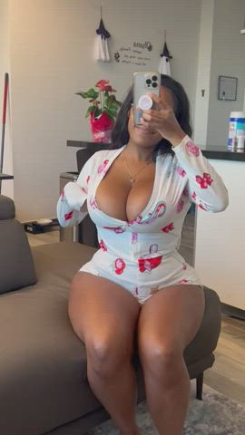 big tits latina onlyfans clip