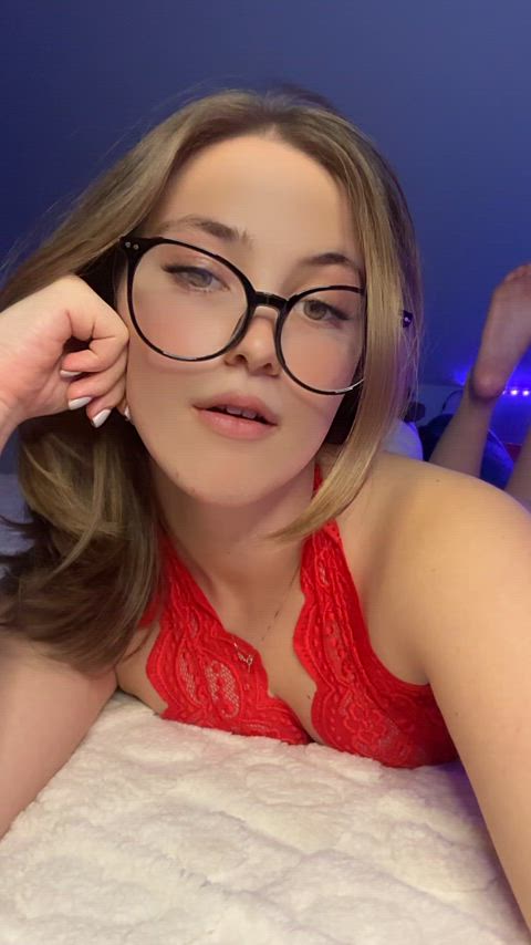 18 years old amateur barely legal lingerie onlyfans petite tease teen teens clip