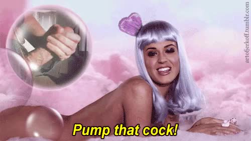 Katy Perry wants the world to shoot her!