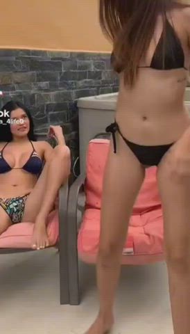 bikini spreading tiktok clip