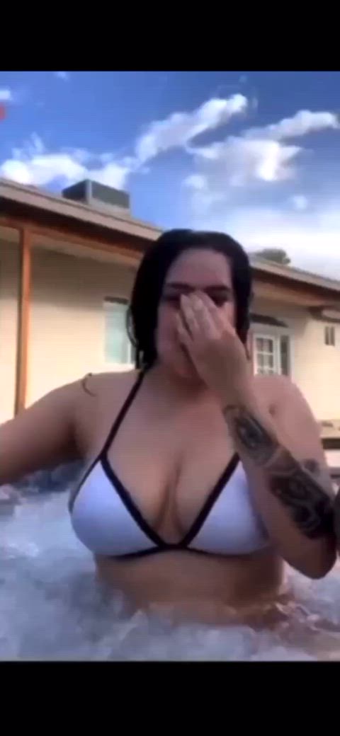 amateur ass big ass big tits chubby cute nipples nipslip teen tits clip