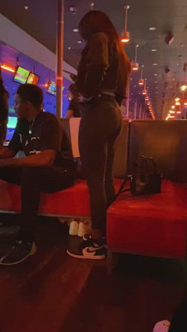 ass babe candid ebony legs thick clip