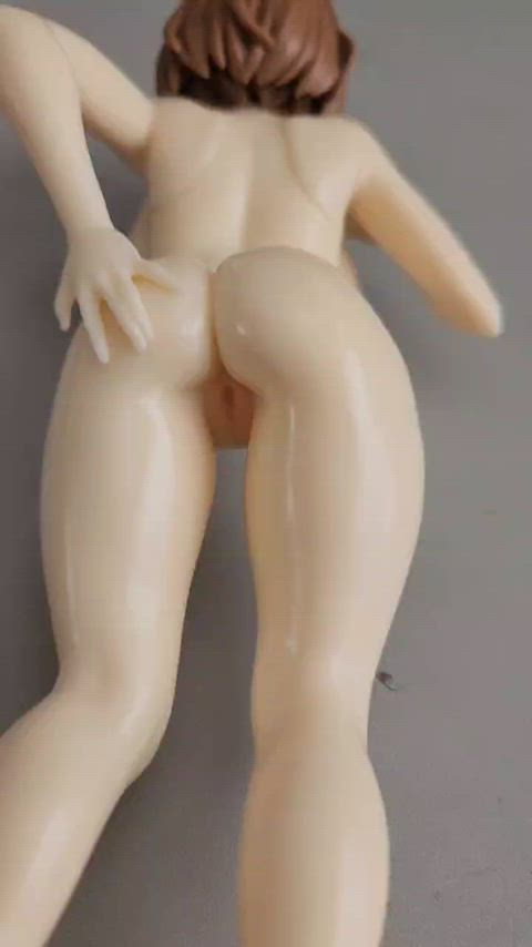 My first cum on my first figurine! im sorry if its not totally in focus I got a little