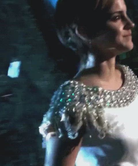 ass emma watson walking clip