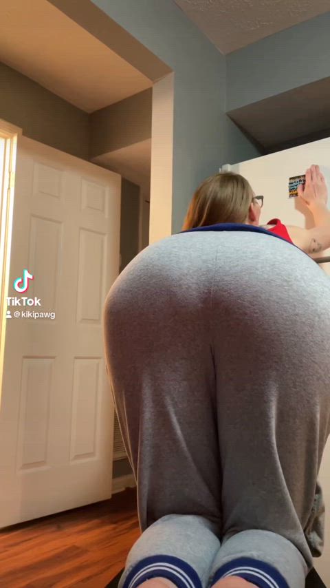 tiktok tease clothed bending over clip