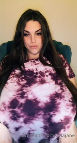 bbw big tits huge tits tits clip