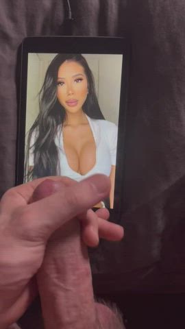 Big cumtribute for this Asian baddie. Dm me for the chance to have your girl covered!